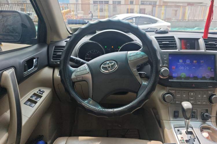 Used Toyota Highlander 2009 3.5L 4x4 7-Seater Luxury Edition Steering Wheel
