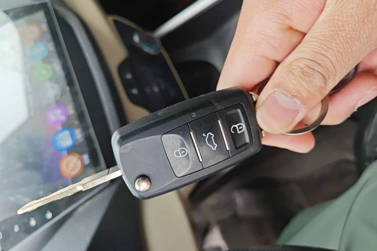 Used Ford Escort 2015 1.5L Manual Comfort Model Vehicle Key