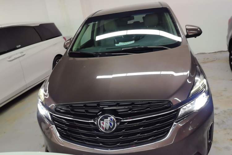 Used Buick GL8 2021 Land Cruiser Executive Class 652T Comfort Model