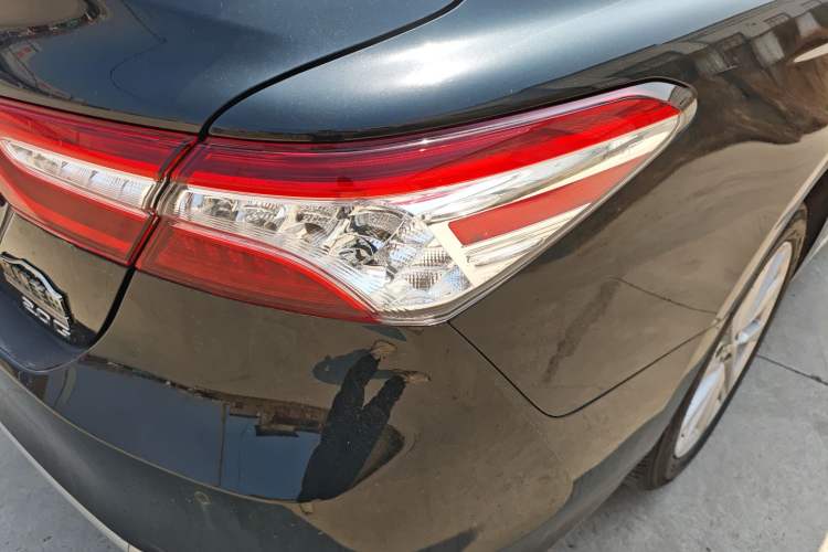 Used Toyota Camry 2021 2.0G Luxury Edition