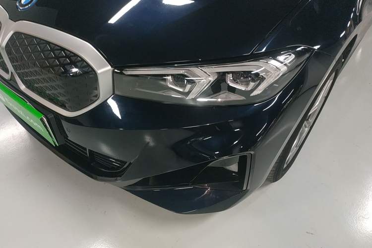 Used BMW i3 2025 eDrive 35 L