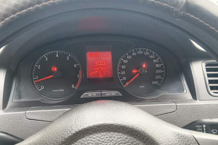 Used Volkswagen Santana 2015 1.4L Manual Fashion Edition Instrument Cluster