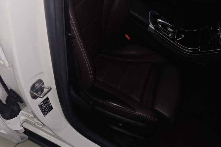 Used Mercedes-Benz GLC 2017 GLC 260 4MATIC Dynamic Edition