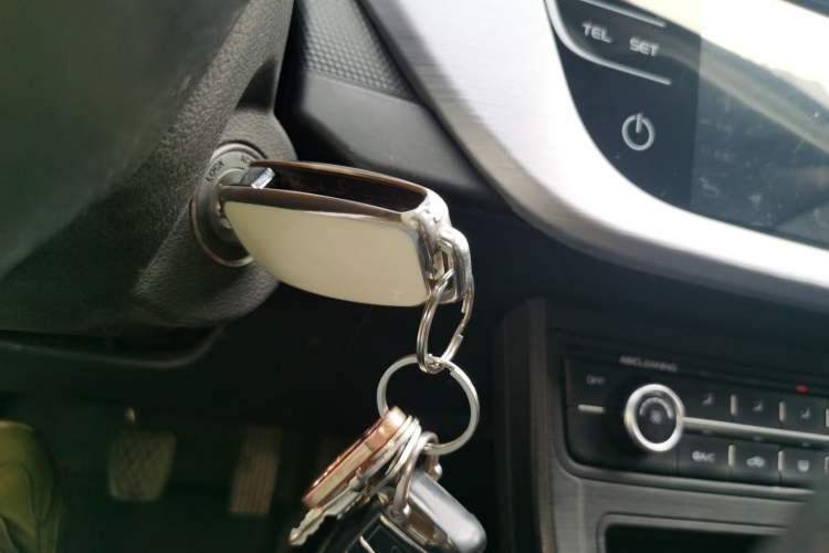 Used Geely Auto Vision 2020 Revised 1.5L Manual Asian Games Edition Vehicle Key