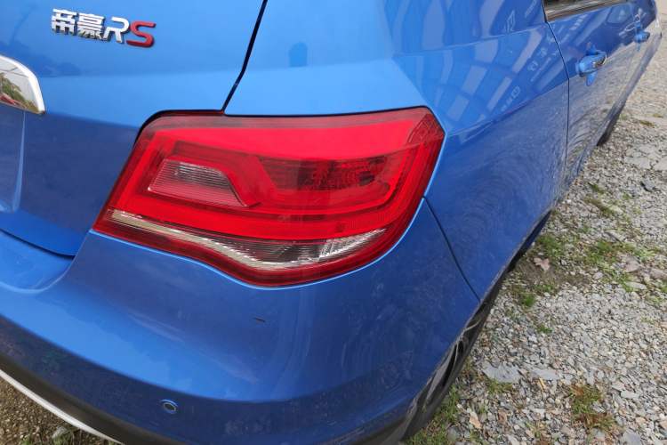 Used Geely Auto Emgrand 2017 Hatchback RS Million Edition 1.5L CVT Upward Version