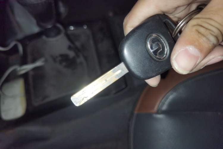 Used Great Wall Wingle 5 2013 2.0T European Version Two-Wheel Drive Elite Edition 6MT Big Double Cab GW4D20B