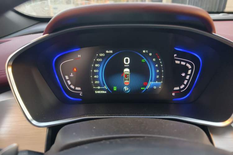 Used Geely Auto Coolray 2019 Sport Version 260T DCT Battle China VI Standard
