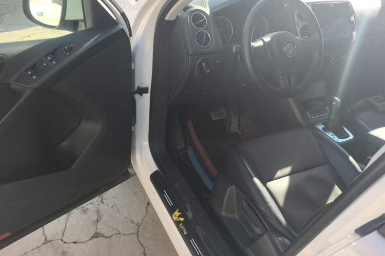 Used Volkswagen Tiguan L 2015 1.8TSI Automatic Two-Wheel Drive Trend Edition