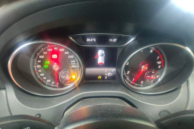 Used Mercedes-Benz GLA 2018 GLA 200 Fashion Model Instrument Cluster