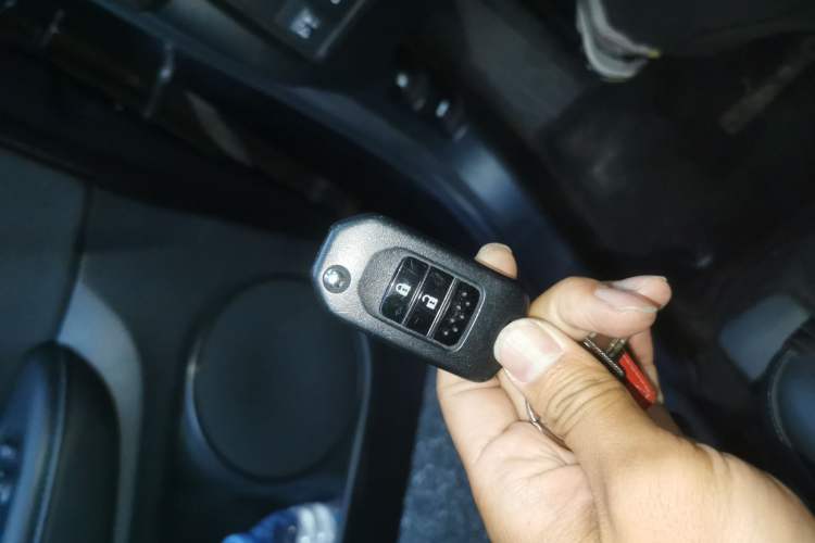 Used Honda Vezel 2020 1.5L CVT Pioneer Edition