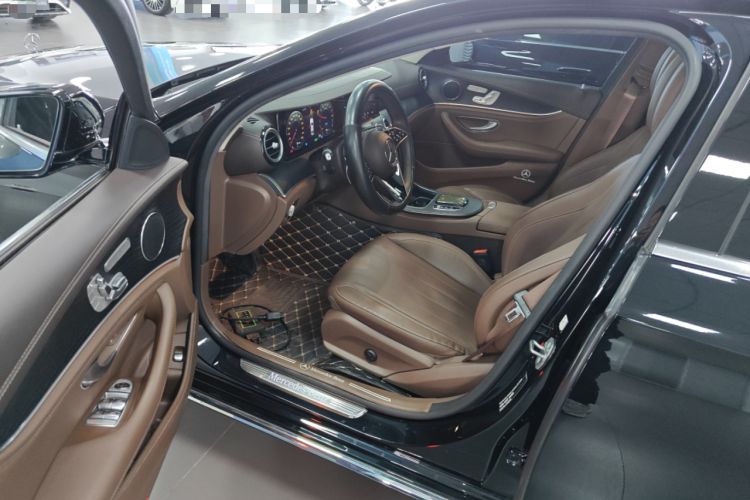 Used Mercedes-Benz E-Class New Energy 2022 E 350 e L Plug-in Hybrid Sedan Driver Seat