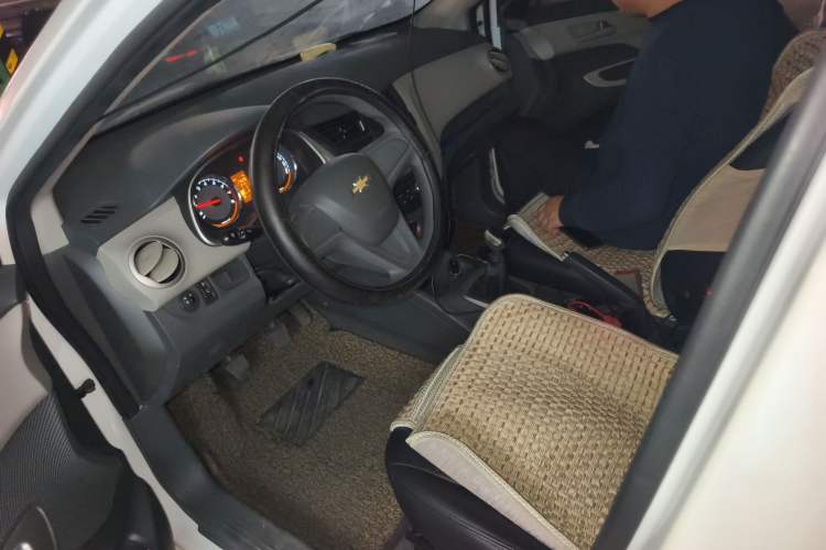 Used Chevrolet Sail 2015 Sail 3 1.3L Manual Ideal Edition Left Front Seat