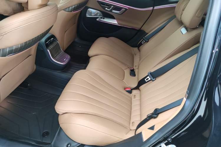 Used Mercedes-Benz E-Class 2024 E 300 L Luxury Model