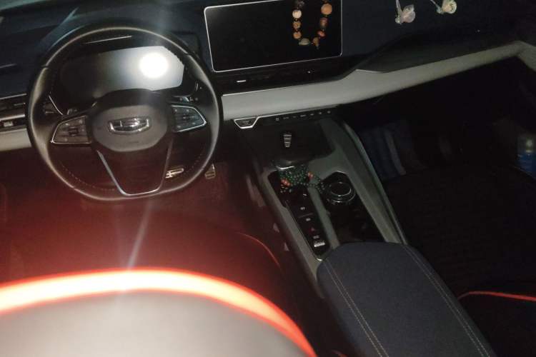 Used Geely Auto Preface 2021 2.0TD Luxury Version Center Console