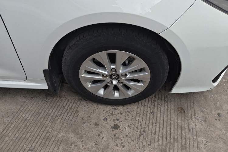 Used Toyota Corolla 2021 TNGA 1.5L CVT Elite Edition
