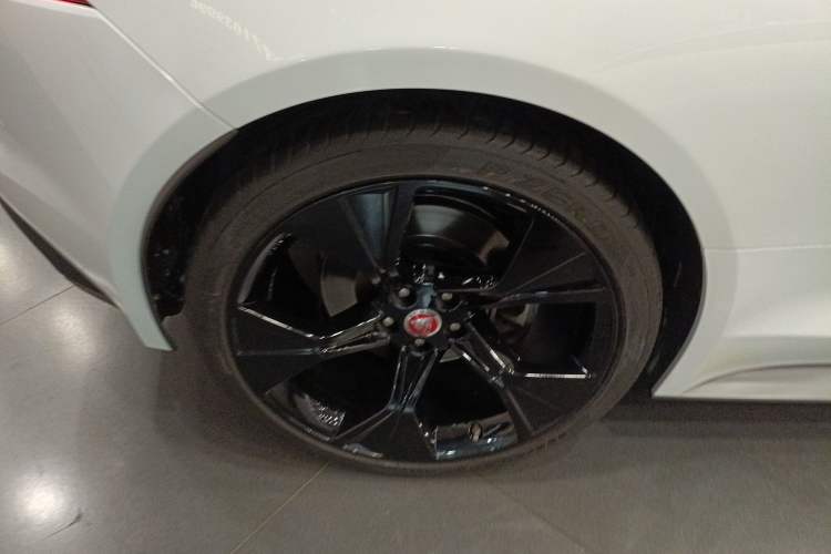 Used Jaguar F-TYPE 2021 P300 Rear-Drive First Edition Hardtop Version
