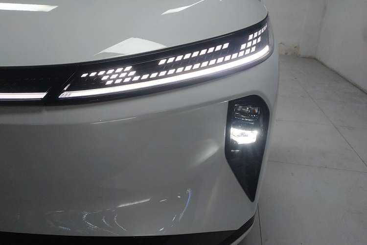 Used Dongfeng Aeolus Aeolus L8 2025 Model 112KM Ideal Edition