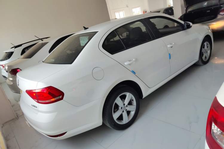 Used Volkswagen Lavida 2018 Classic 1.5L Automatic Fashion Edition China VI Standard Rear Right 45 Deg
