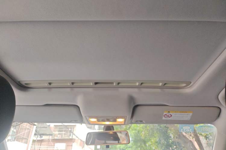 Used Volkswagen Santana 2016 1.6L Manual Comfort Edition Headliner