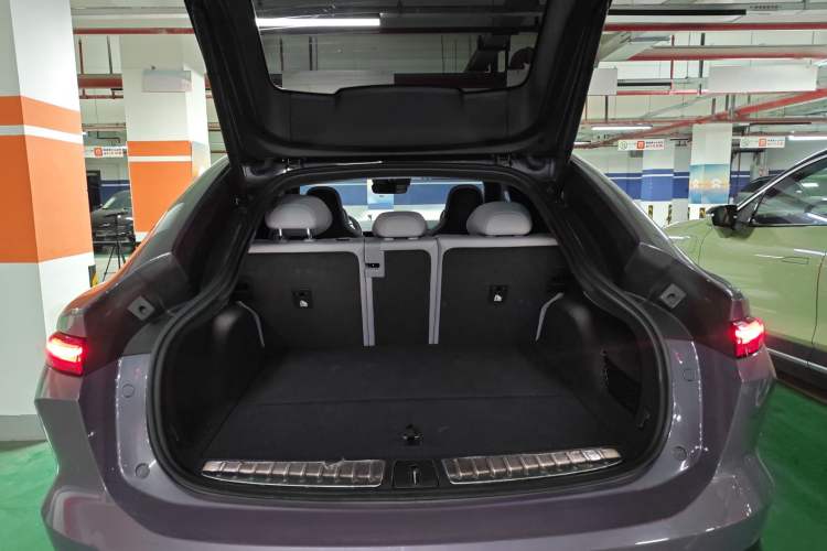 Used Nio EC6 2023 75 kWh