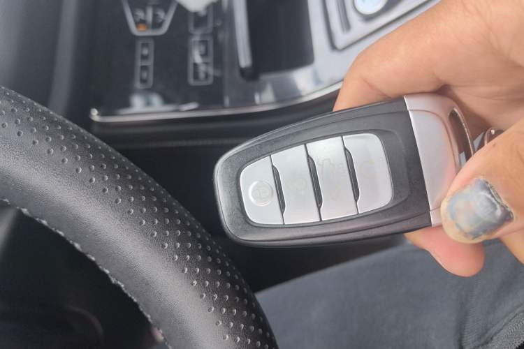 Used Hongqi H5 2019 30TD Dynamic Edition
