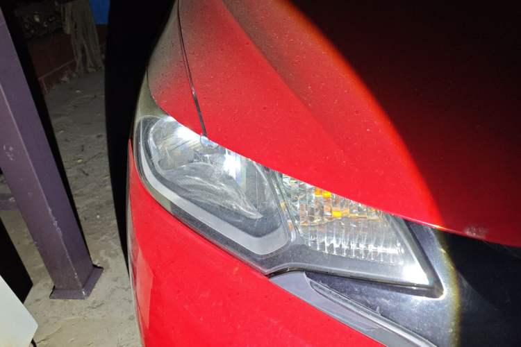 Used Honda Fit 2016 1.5L SE CVT Fashion Model Right Front Headlight