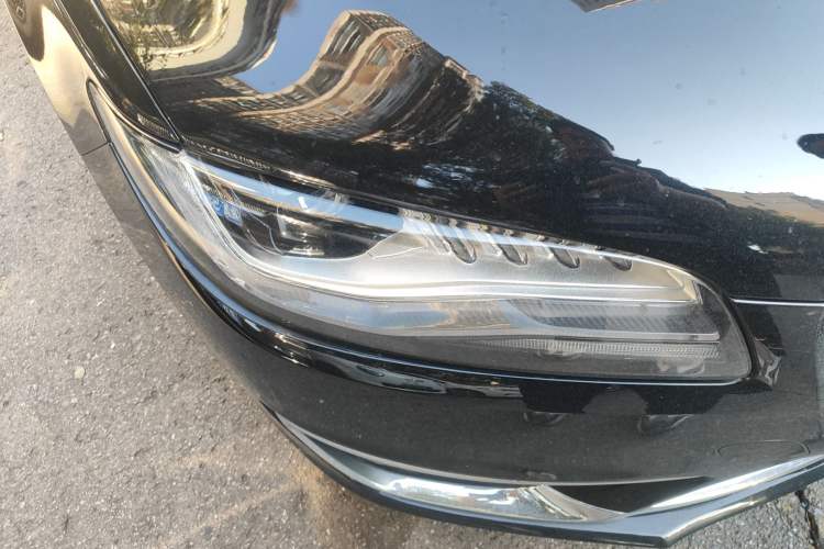 Used Lincoln MKZ 2018 2.0T Premium Edition