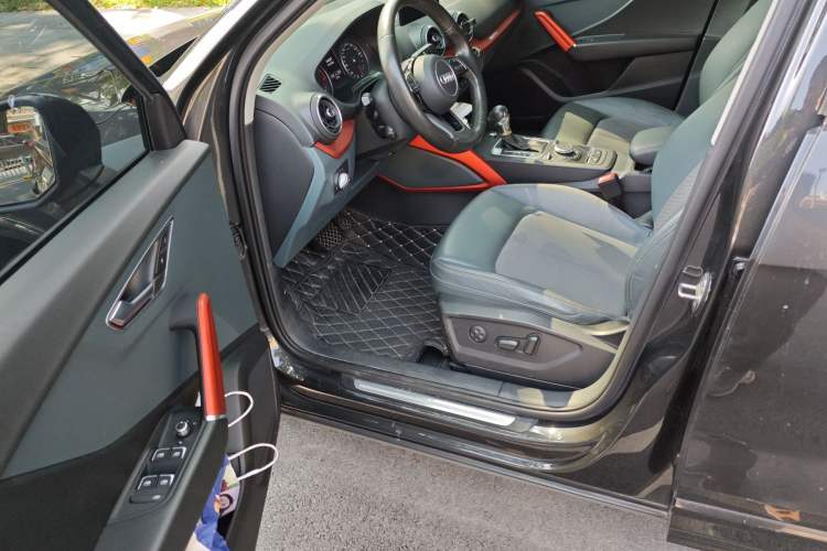 Used Audi Q2L 2018 35 TFSI Fashionable & Elegant Version China VI Emission Standard
