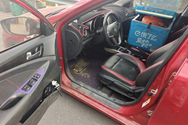 Used CHANGAN Eado 2013 1.6L Manual Junkuo Model China IV Standard Driver Seat