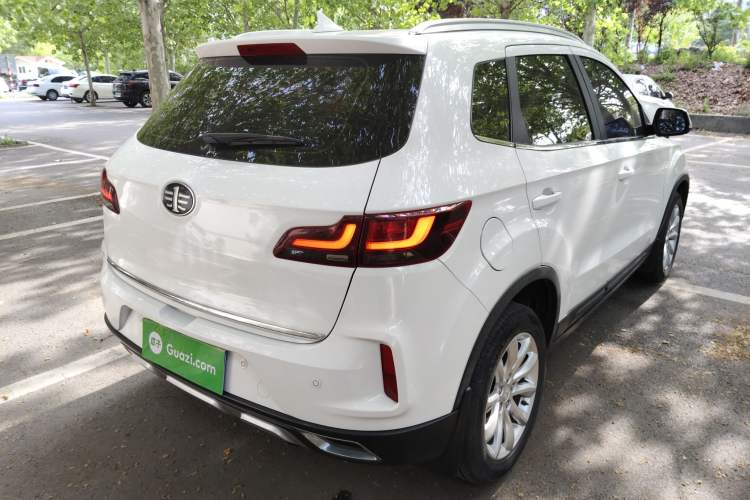 Used Bestune X40 2019 1.6L Automatic Luxury Edition China VI Rear Right 45 Deg