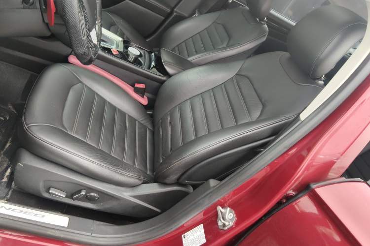 Used Ford Mondeo 2013 2.0L GTDi 200 Fashion Edition