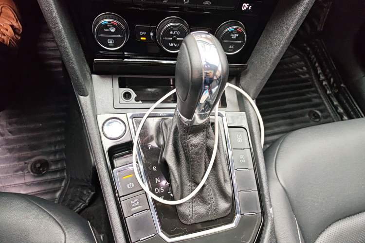 Used Volkswagen Lamando 2021 280TSI DSG Comfort Edition
