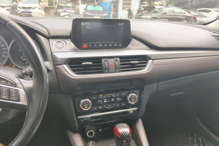 Used Mazda Atenza 2017 2.5L Skyactiv Sport Edition Audio And AC Panel