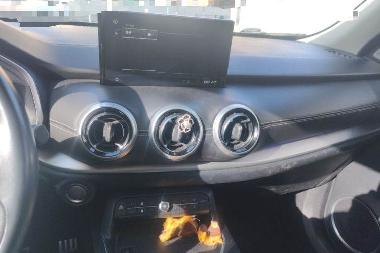 Used Wey VV6 2018 2.0T Four-Wheel Drive Flagship Version China V Standard
