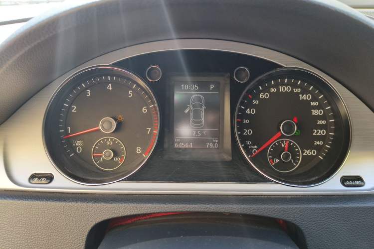 Used Volkswagen Magotan 2016 1.8TSI Smart Comfort Model Instrument Cluster