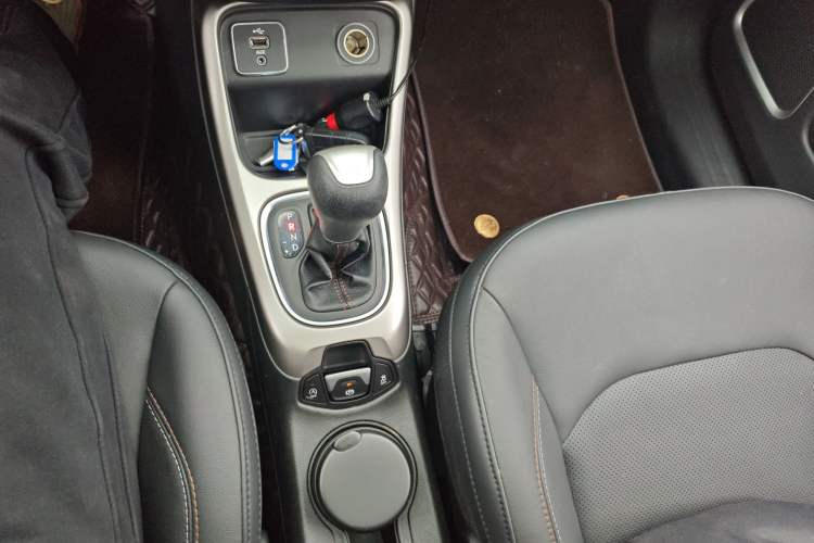 Used Jeep Compass 2017 200T Automatic Family Edition
