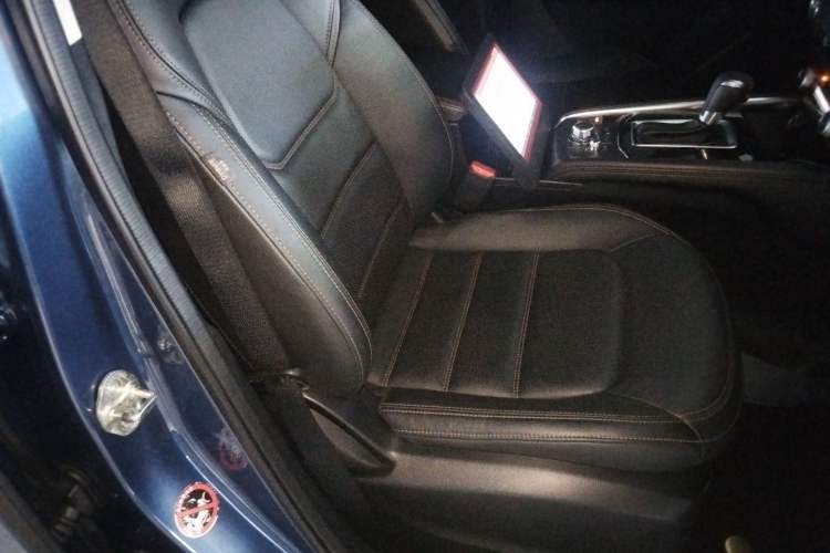 Used Mazda CX-5 2019 Cloud-Controlled Version 2.5L Automatic Two-Wheel Drive Luxury Trim China VI Standard