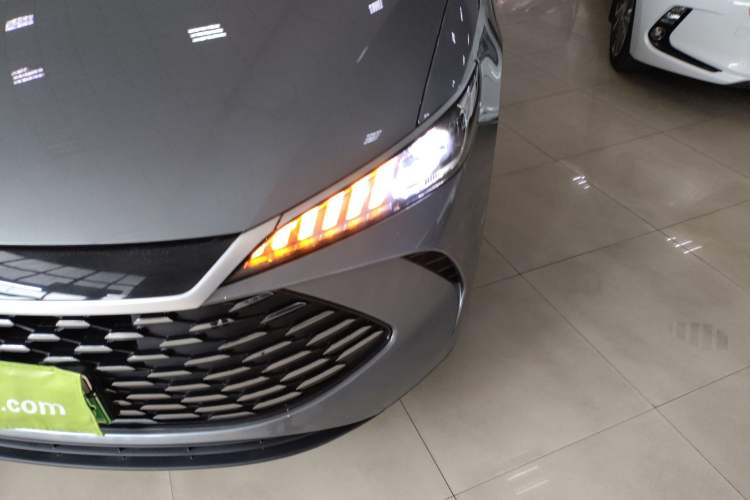 Used BYD Qin PLUS 2025 DM-i Smart Drive 55KM Leading Model Left Front Headlight