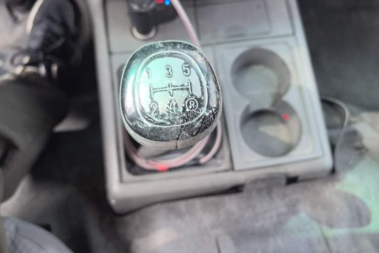 Used Jinbei Hiace  Gear Lever