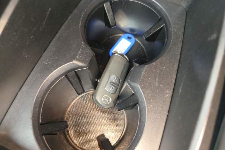 Used Mazda CX-4 2016 2.0L Automatic 2WD Blue Sky Dynamic Edition Vehicle Key