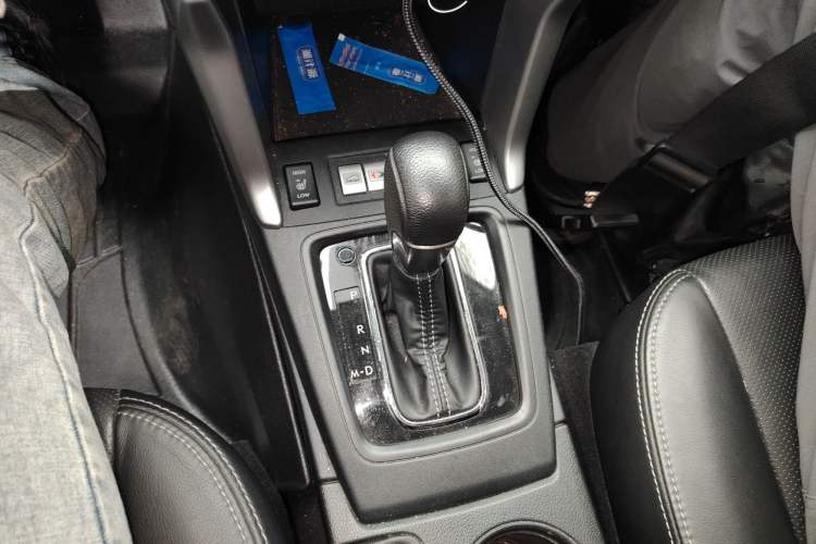 Used Subaru Forester 2015 2.0i Special Edition Commemorative Model
