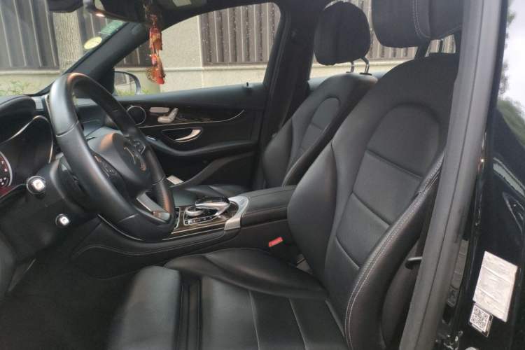 Used Mercedes-Benz GLC 2017 GLC 260 4MATIC Dynamic Edition
