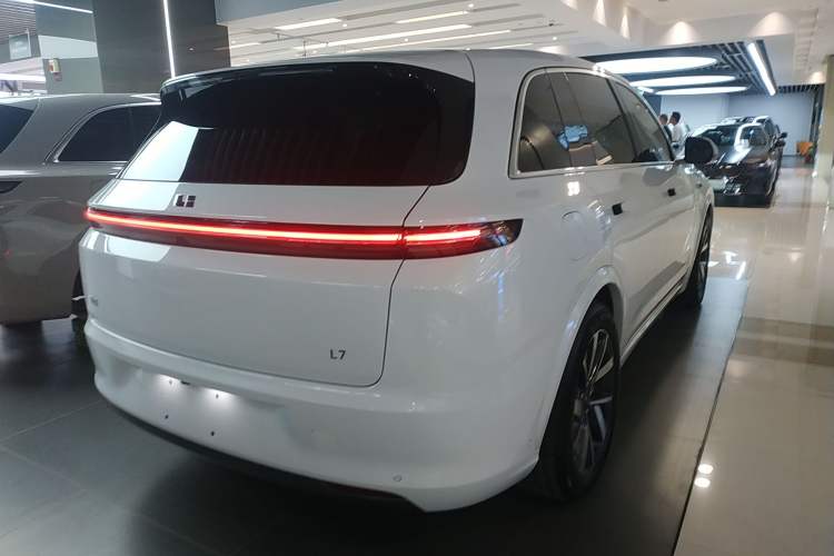 Used Li Auto L7 2023 Max model
