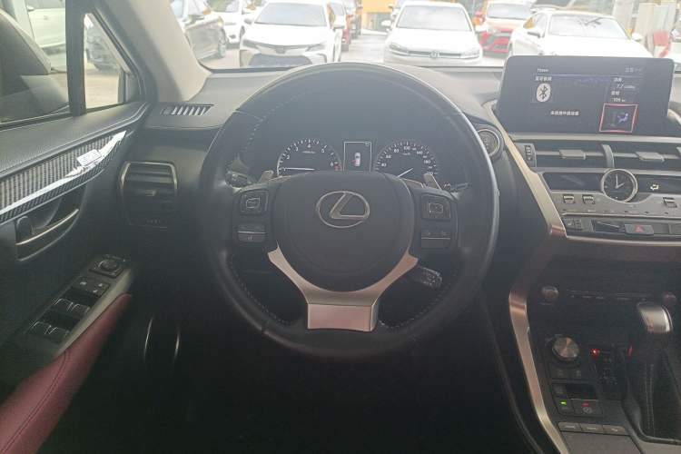 Used Lexus NX 2020 200 Front-Wheel Drive Vmotion Edition China VI Standard
