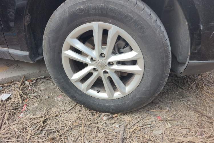 Used Zotye T600 2015 1.5T Manual Elite Model Right Front Wheel Hub