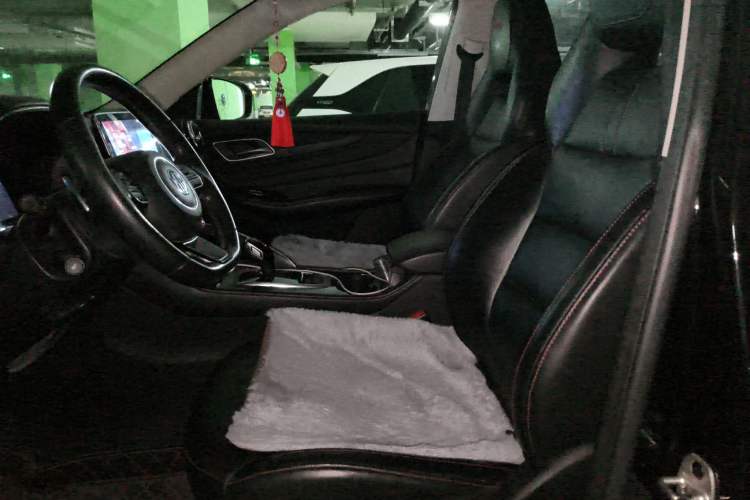 Used MG Pilot 2021 300TGI Automatic Two-Wheel Drive Trophy Prestige Edition Left Front Seat