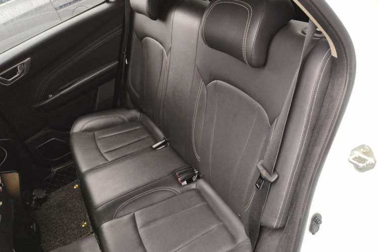 Used Geely Auto Vision X3 2019 Upgraded Model 1.5L CVT Prestige Version
