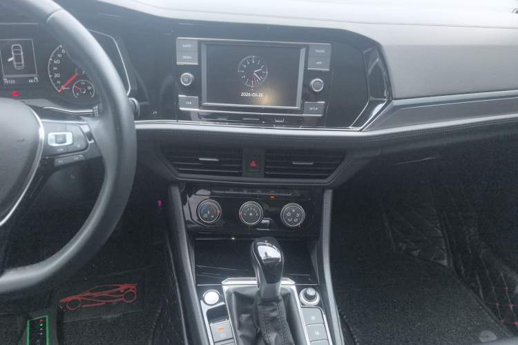 Used Volkswagen Sagitar 2019 280TSI DSG Comfort Version China VI Standard Audio And AC Panel