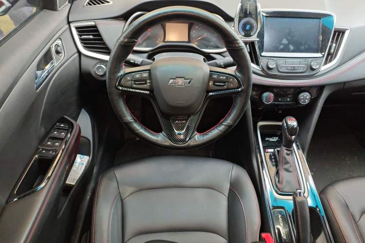 Used Chevrolet Monza 2019 RS 330T Automatic Comfort Edition China VI Standard
