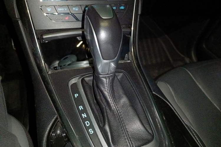 Used Ford Edge 2017 EcoBoost 245 Four-Wheel Drive Sporty 7-Seater
